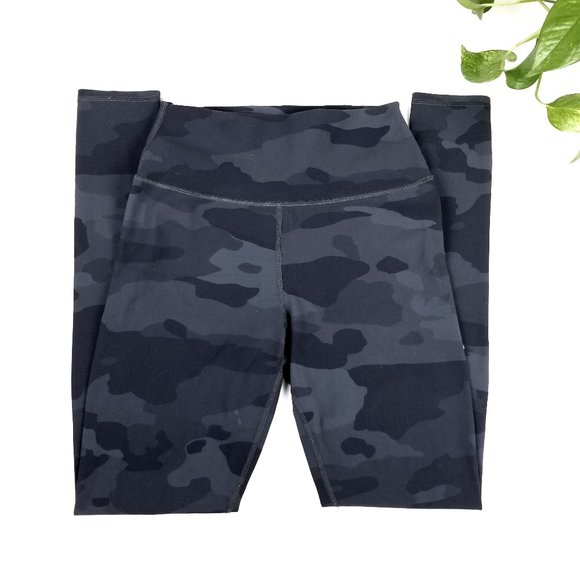ALO Yoga High Waisted Vapor Leggings Grey Camo Med - Picture 2 of 13